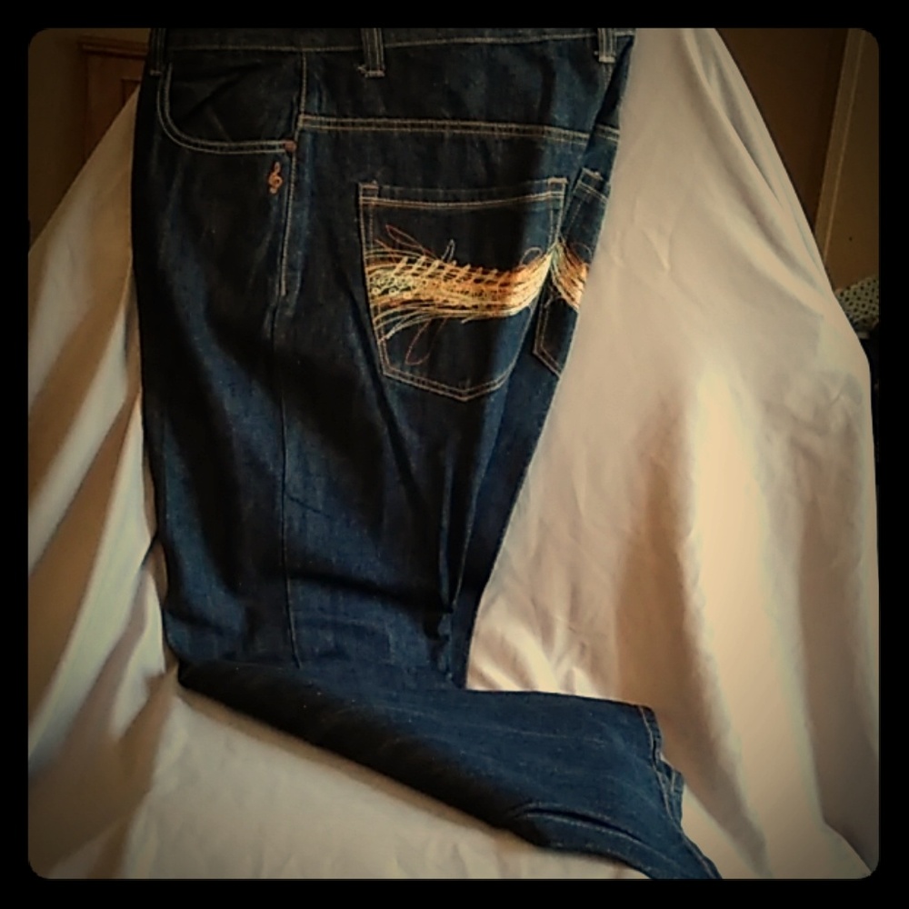 📣Men's size 36 Songs of Freedom